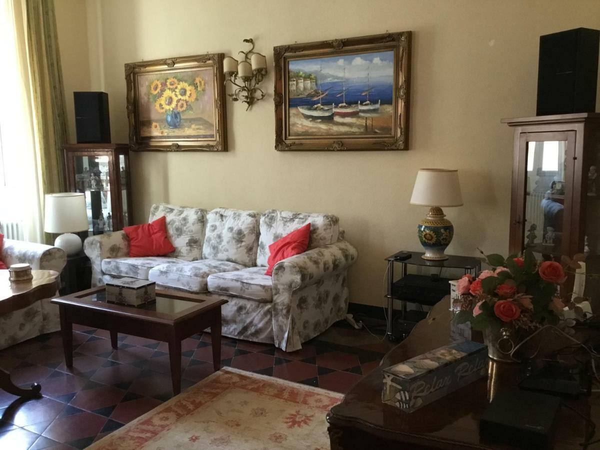 Casa Venezia Apartment Рапало Екстериор снимка